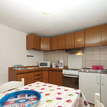 度假居 House 705 *