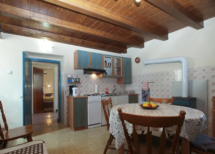 Σπίτι διακοπών House 705 Peroj